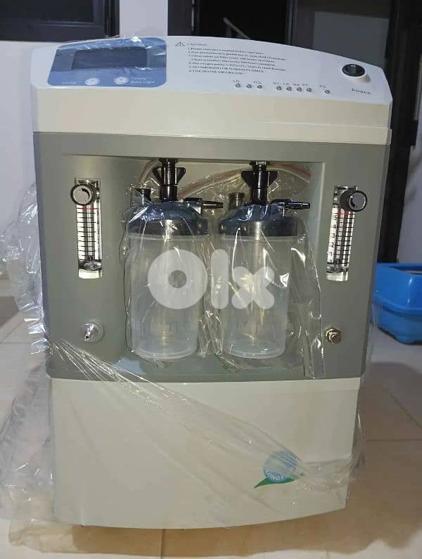 مكنة اوكسيجين غير مستعملة جديدة بالعلبة 2