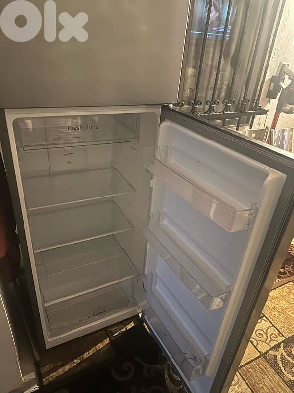 Hisense fridge and freezer 1