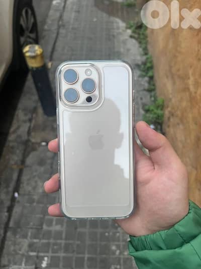 IPhone 13 pro max ar5as minno ma fi