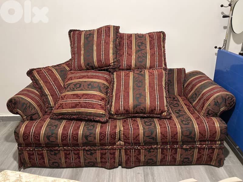 American Homes high quality living room 0