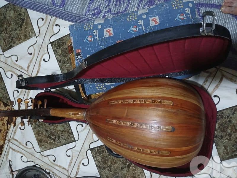 عود احترافي قديم جداا مع بيت فيبر 1