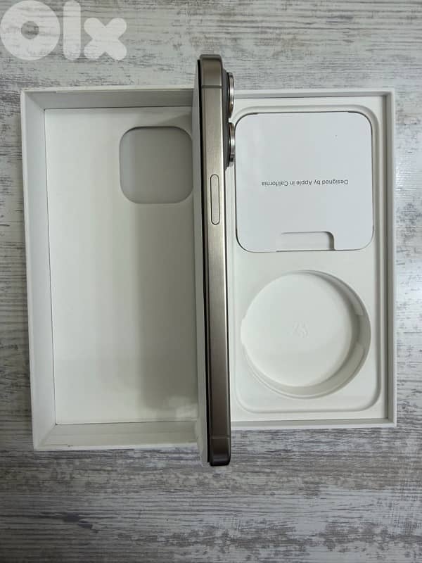 iPhone 15 Pro Max - Open Box 3