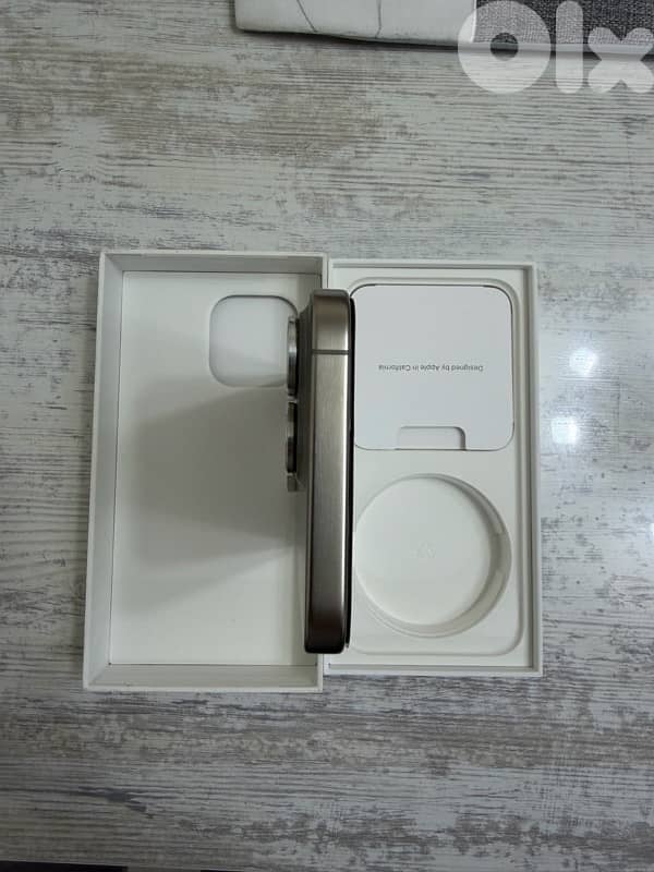 iPhone 15 Pro Max - Open Box 5