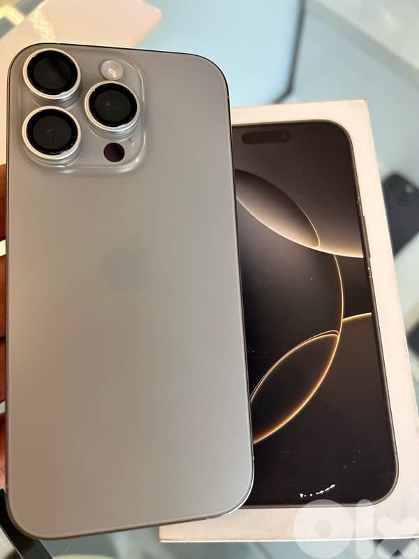 iPhone 16 pro max 256 gb 0