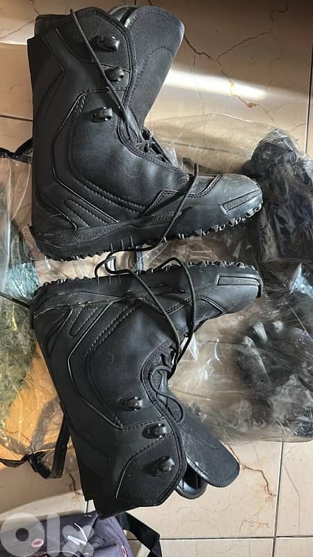 Rossignol snowboard & bindings & shoes 3