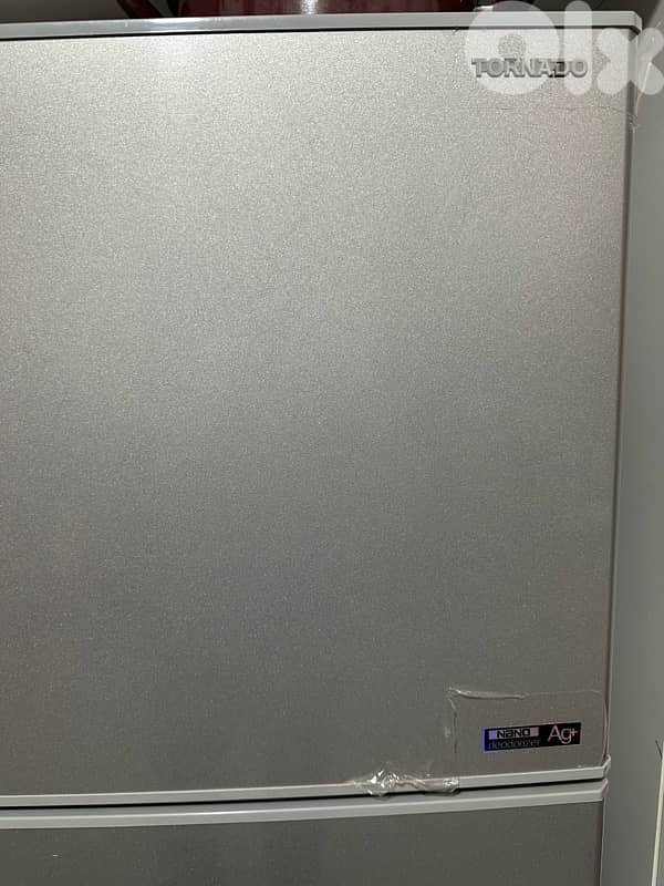 TORNADO Refrigerator 2