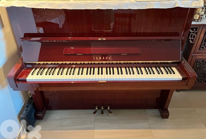 Yamaha U2 piano made in Japan (perfect condition) 1
