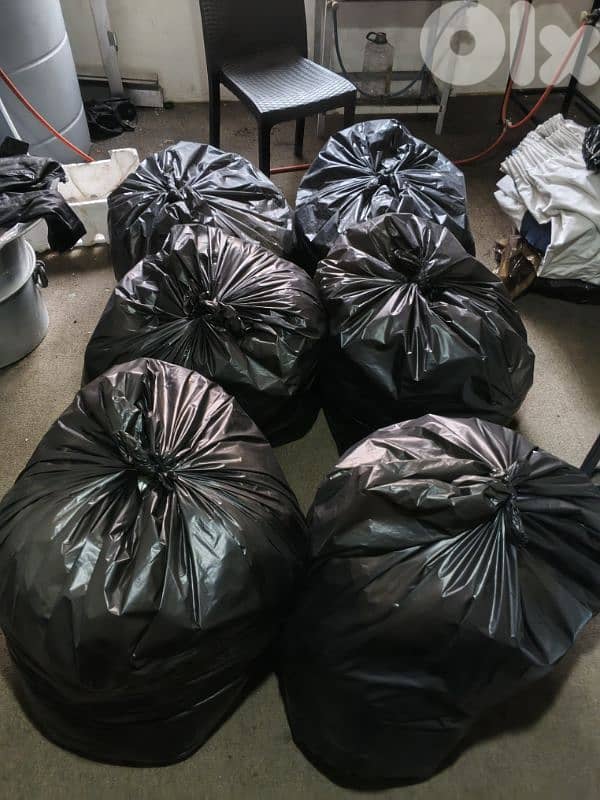 تياب واحذية اوروبي مستعمل وجديد بحالة كتير جيدة 0