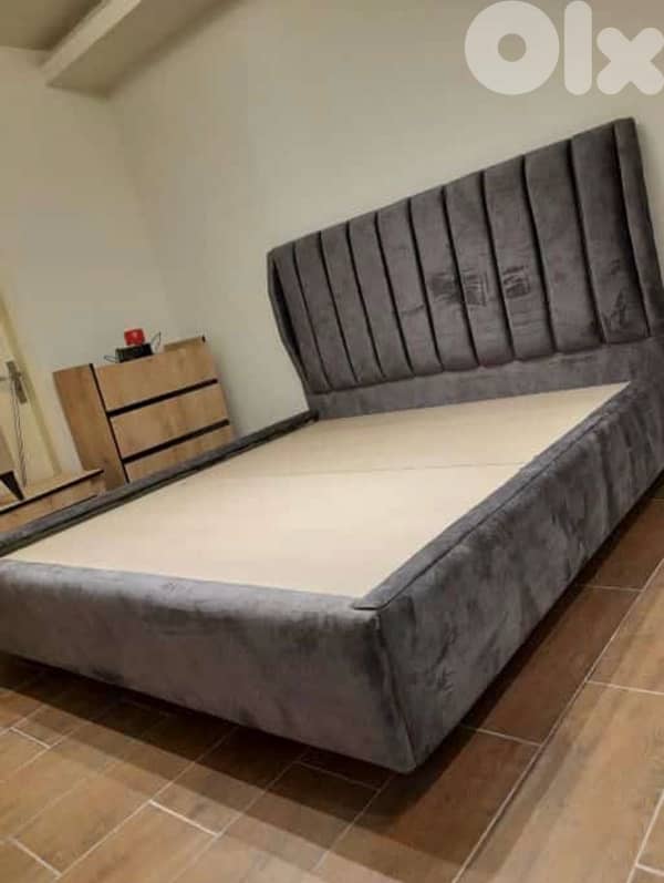 تخت مجوز منجد جديدة من المعمل بافضل الاسعار 0