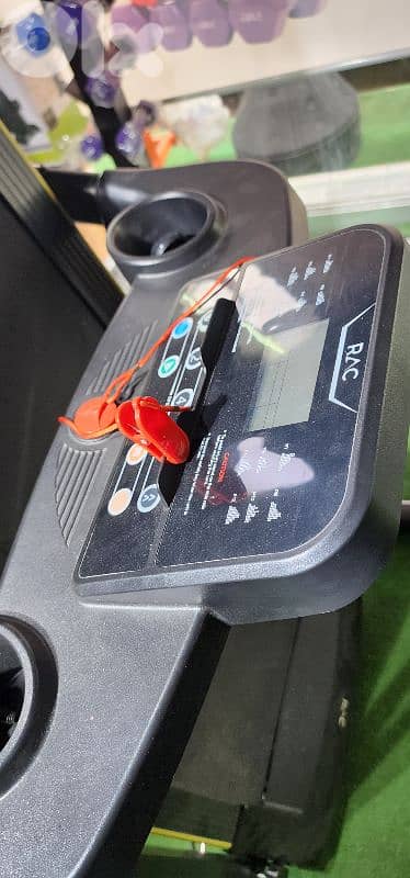 Treadmill Geo Gym Equipment معدات رياضية متنوعة 1