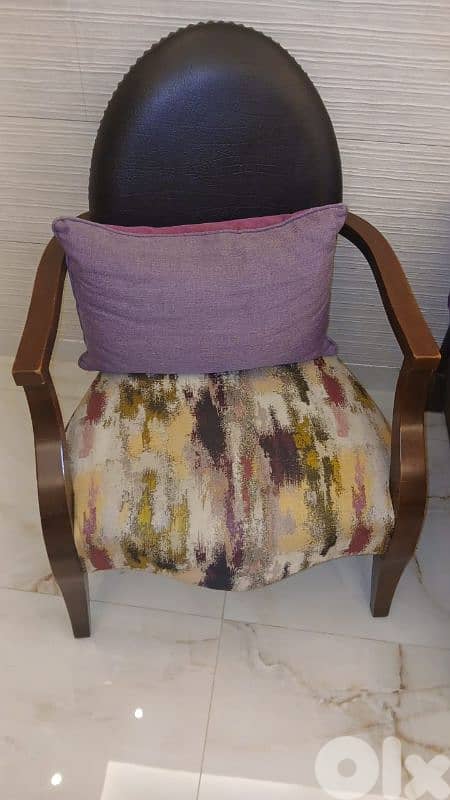 صالون خشب زين ٤قطع 1