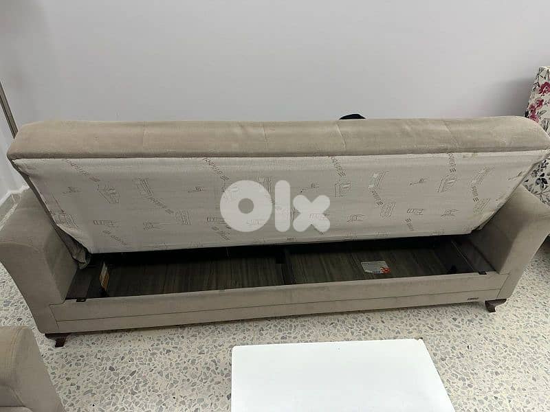 طقم كنبايات شغل istikbal تركي بفتح صندوق وتخت 3