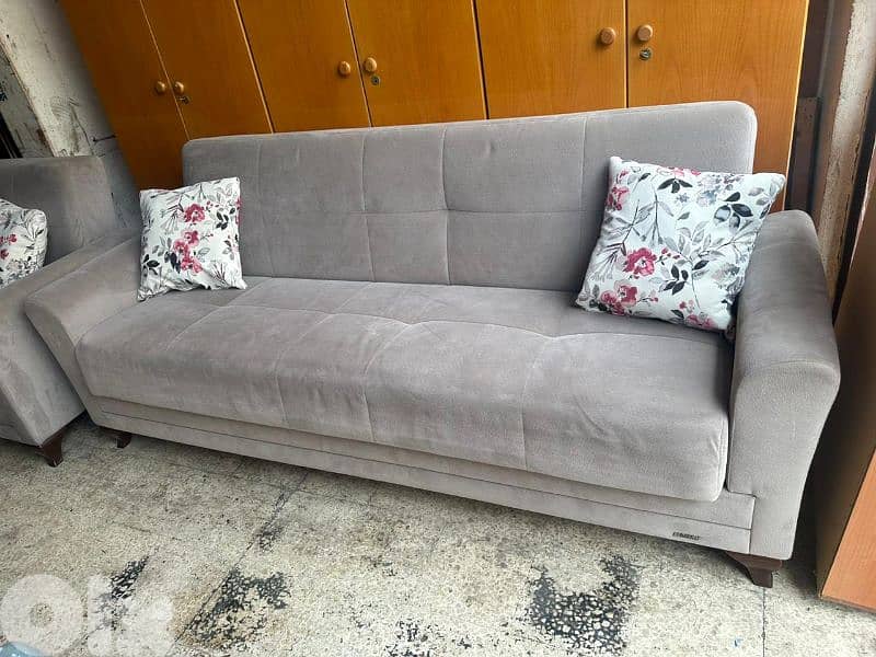 طقم كنبايات شغل istikbal تركي بفتح صندوق وتخت كتير مرتب 1