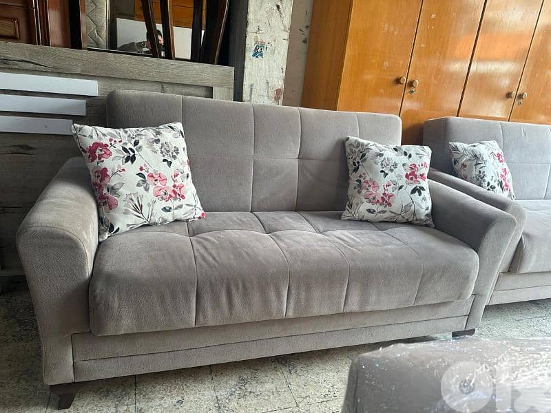 طقم كنبايات شغل istikbal تركي بفتح صندوق وتخت كتير مرتب 2