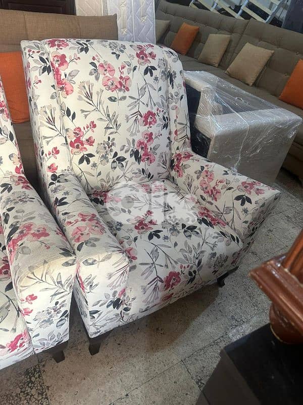 طقم كنبايات شغل istikbal تركي بفتح صندوق وتخت كتير مرتب 7