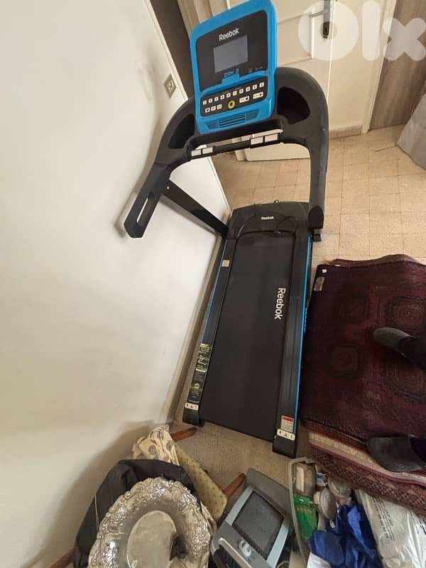 Reebok ZRK 2 Folding Treadmill – Used, Great Condition 2