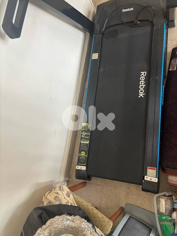 Reebok ZRK 2 Folding Treadmill – Used, Great Condition 4
