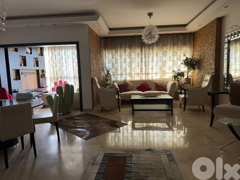 FULLY FURNISHED APARTMENT IN MAZRAA PRIME (250SQ) 4 BEDS , (BTR-531) 0