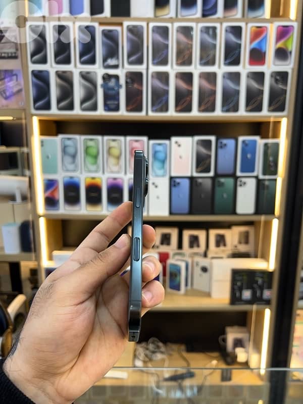 Iphone 16 Pro 128GB - 97% like new condition 2