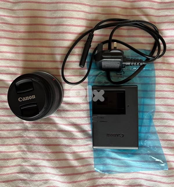 Canon lens and Canon charger 0