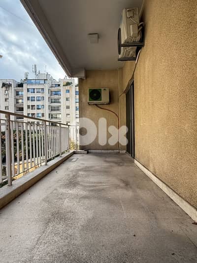 Spacious apartment for rent in Achrafieh, prime location