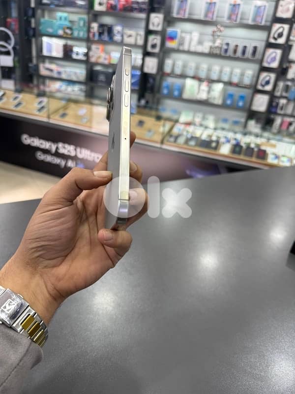 IPHONE 16 PROMAX 256GB 3