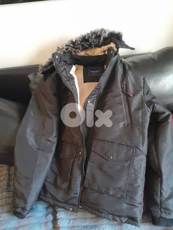 Turkish coat field black with fur capushon. 4