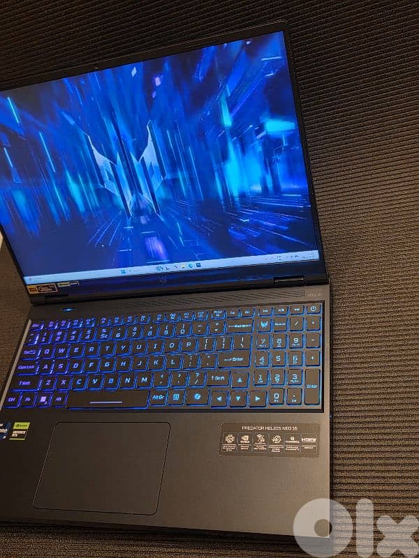 ACER PREDATOR HELIOS NEO 16 CORE I9-14900HX  RTX 4060/ 2.5k 16 240HZ 8