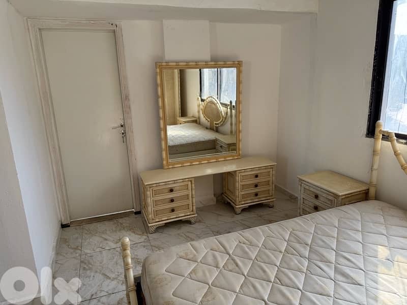 full bedroom setup 2