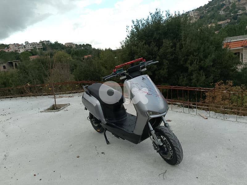 Electric motorcycle 1