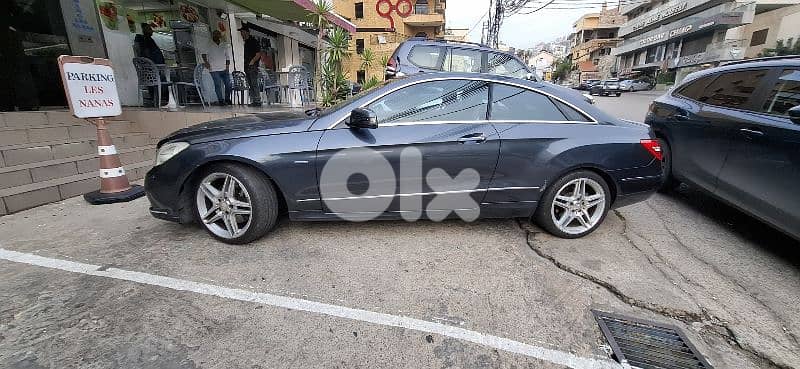 Mercedes-Benz E-Class 2012 0