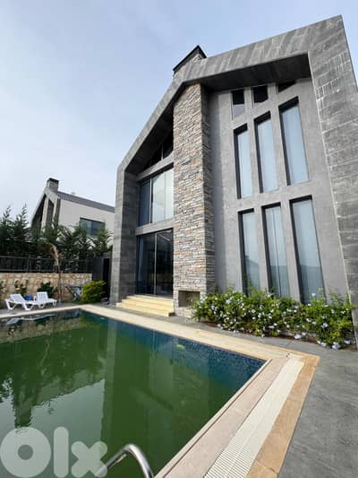 فيلا دوبلكس فخمة للبيع في ميفدون- Villa Duplex for Sale Mayfadoun