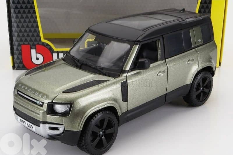 Land Rover Defender 110 diecast car model 1;24 0