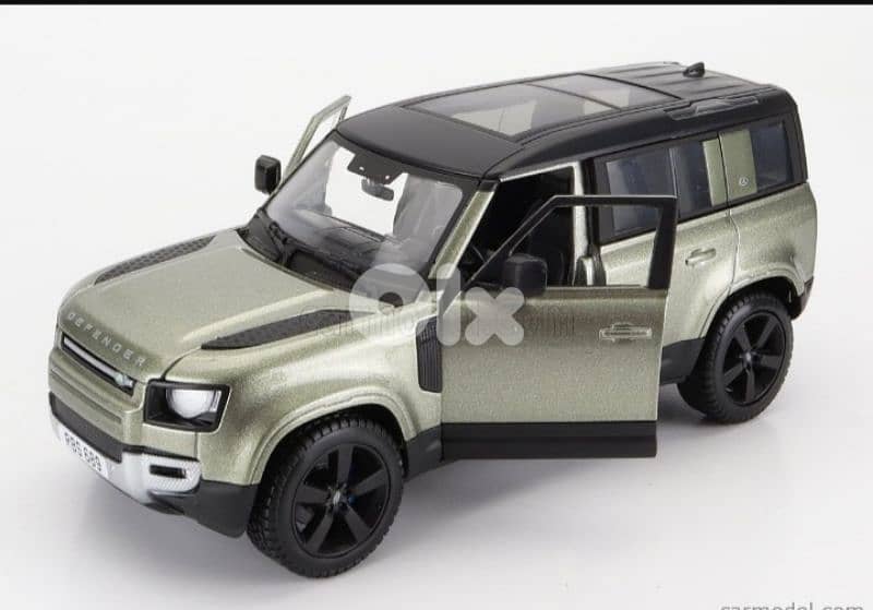 Land Rover Defender 110 diecast car model 1;24 3