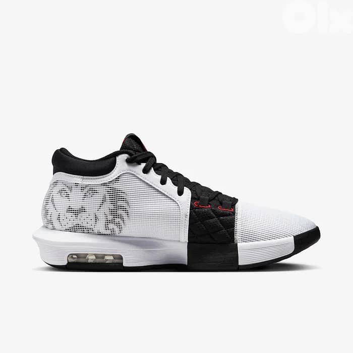 Nike LeBron Witness 8 men's basketball shoe - Size 42 1