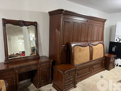 أوضة نوم ملوكية صناعة ماليزيا مستعملة بحالة جديدة