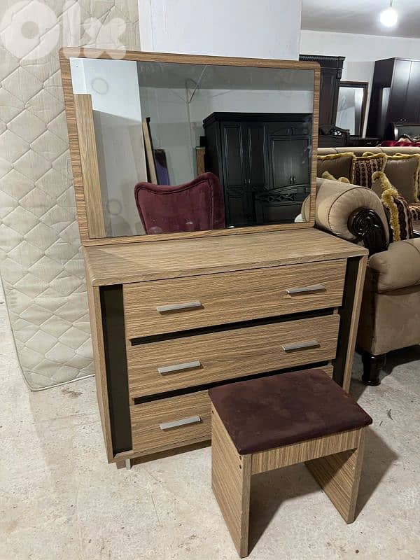 أوضة نوم صناعة تركيا مستعملة بحالة جديدة 9