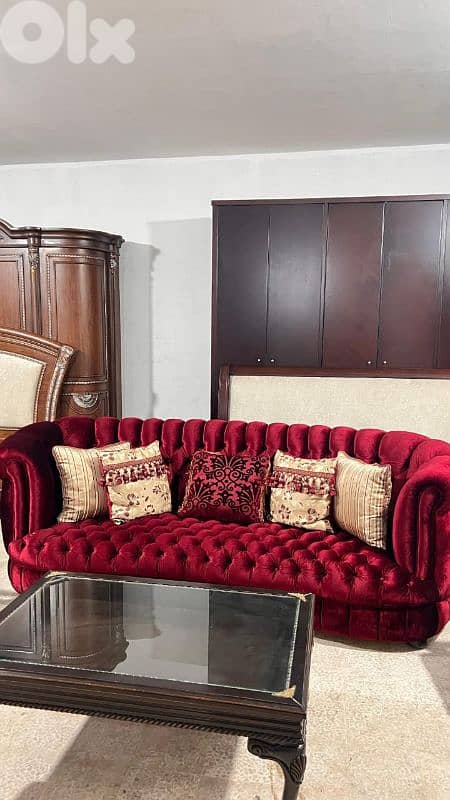 صالون ملكي خشب زان مستعمل بحالة جديدة 7