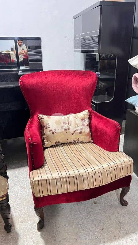 صالون ملكي خشب زان مستعمل بحالة جديدة 10