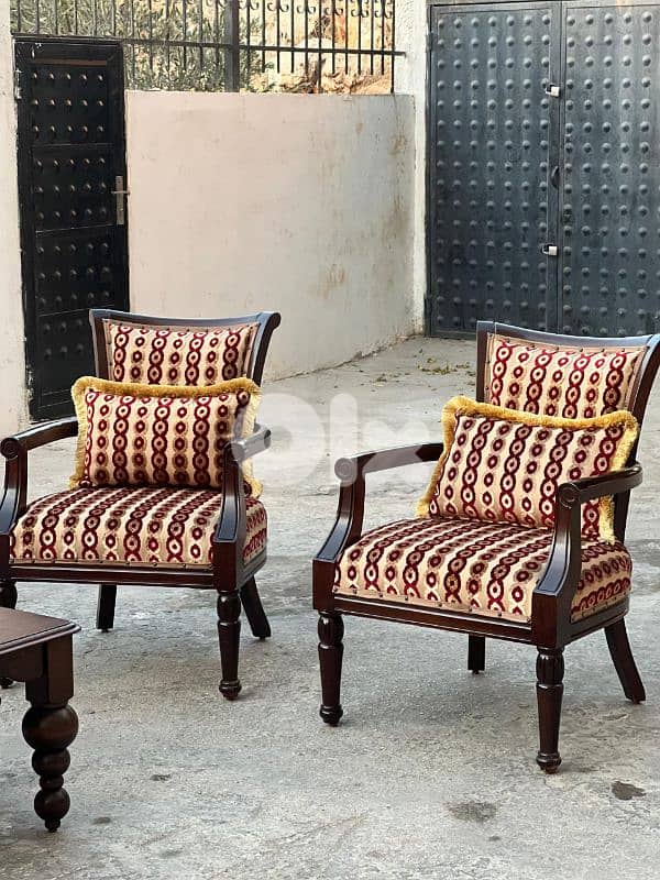 صالون ملكي خشب زان مستعمل بحالة جديدة 6