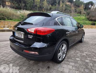 Infiniti EX 2011