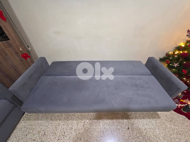 2 Large Sofa-Bed 1