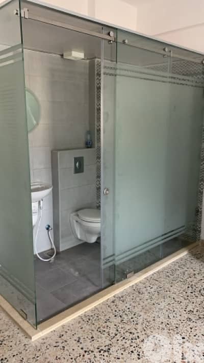 3 beds in a male dorm for rent للرجال ٣ أسرة للإيجار