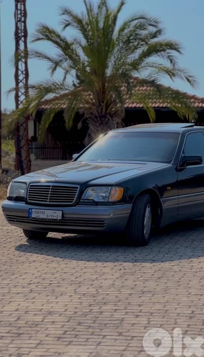 Mercedes-Benz S-Class 1992
