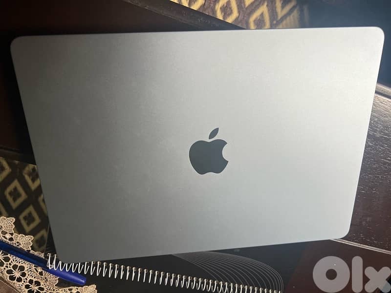 macbook air m4 13.6 insh 1