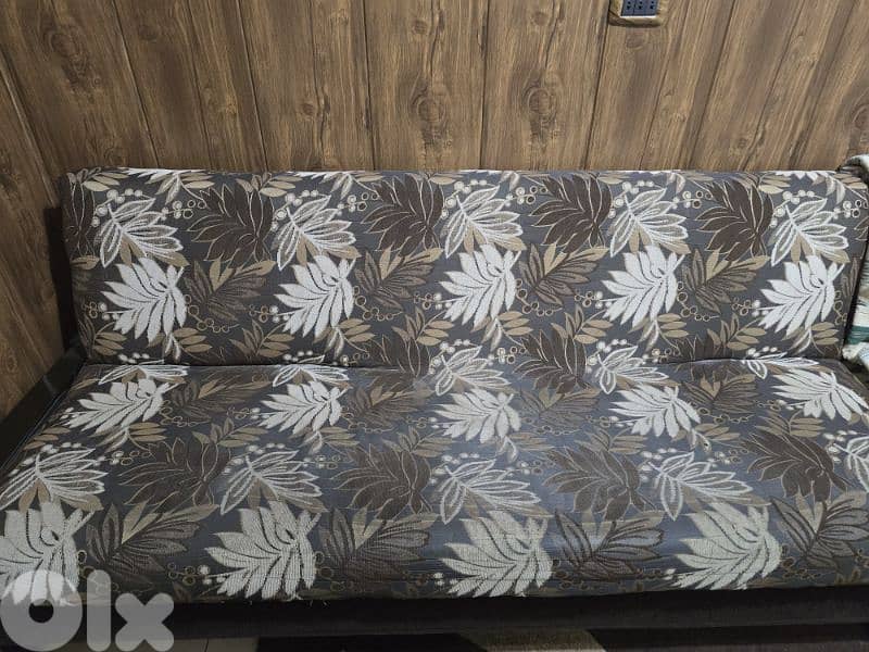 غرفة جلوس للبيع. 1