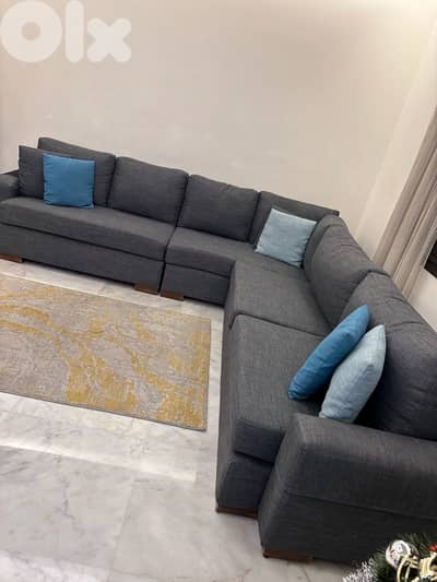 living room sofa corner