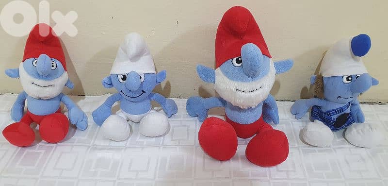 سنفور  واحد  كبير  حجم  و ٣  صغير  حجم ٢٥ $  بيروت الاشرفية   ٠٣٧٢٣٨٩٥ 4