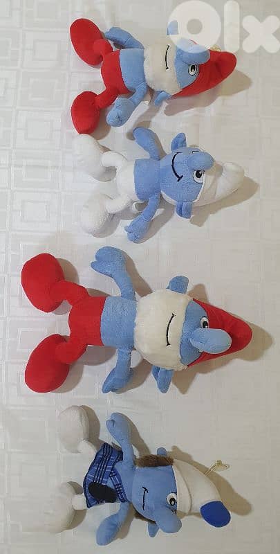 سنفور  واحد  كبير  حجم  و ٣  صغير  حجم ٢٥ $  بيروت الاشرفية   ٠٣٧٢٣٨٩٥ 5