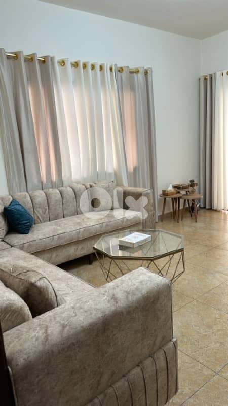 غرفة قعدة مستعملة 0